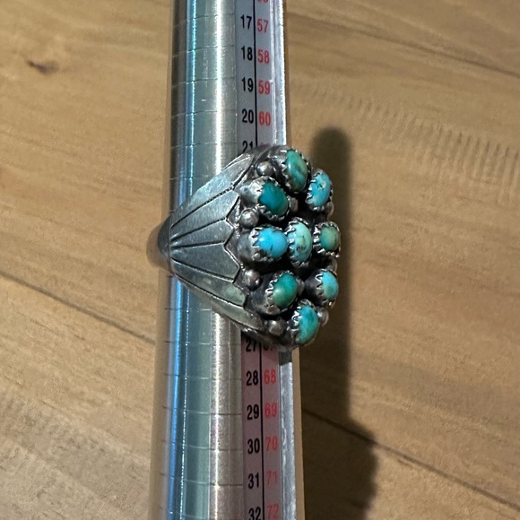 Vintage sterling silver turquoise stones ring - Picture 10 of 10